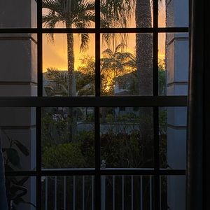 Meet your Posher, Jona